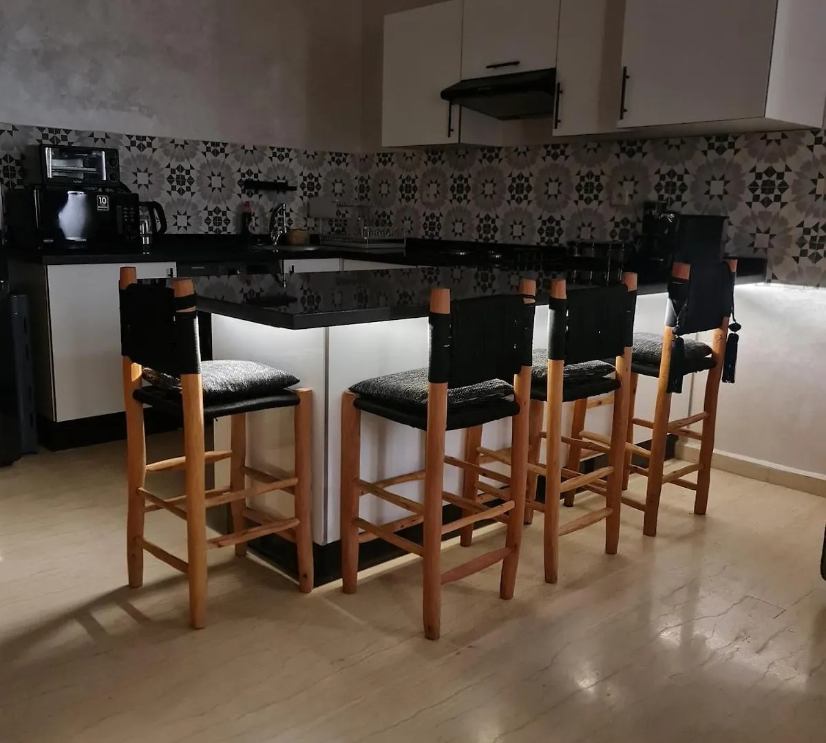 Top Appart Lumineux Moderne. Centre-Ville. Calme. Marrakesh 0*,  Maroc